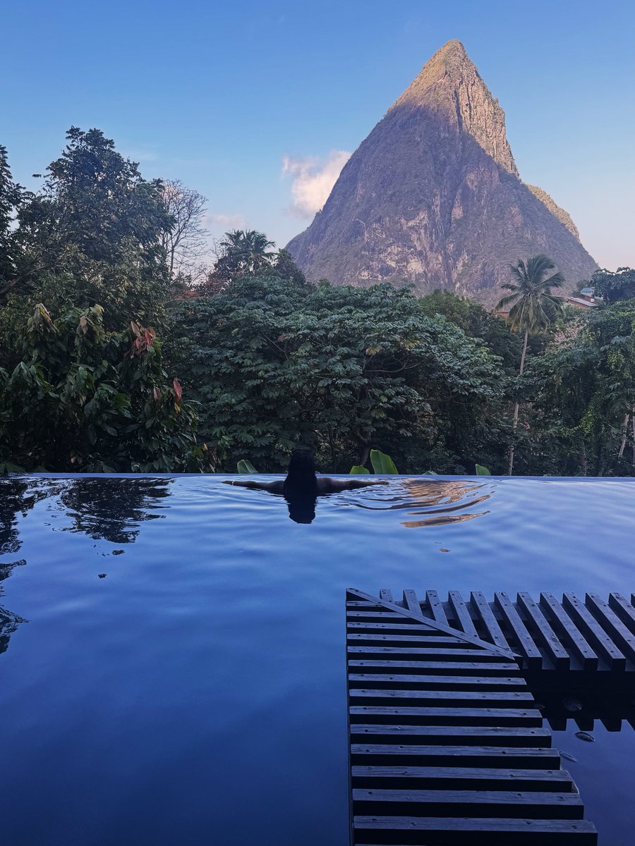 viakarissa's tweet photo. Last Week 💙🌴 My love language. ❤️ https://t.co/ZOxEKz5haw