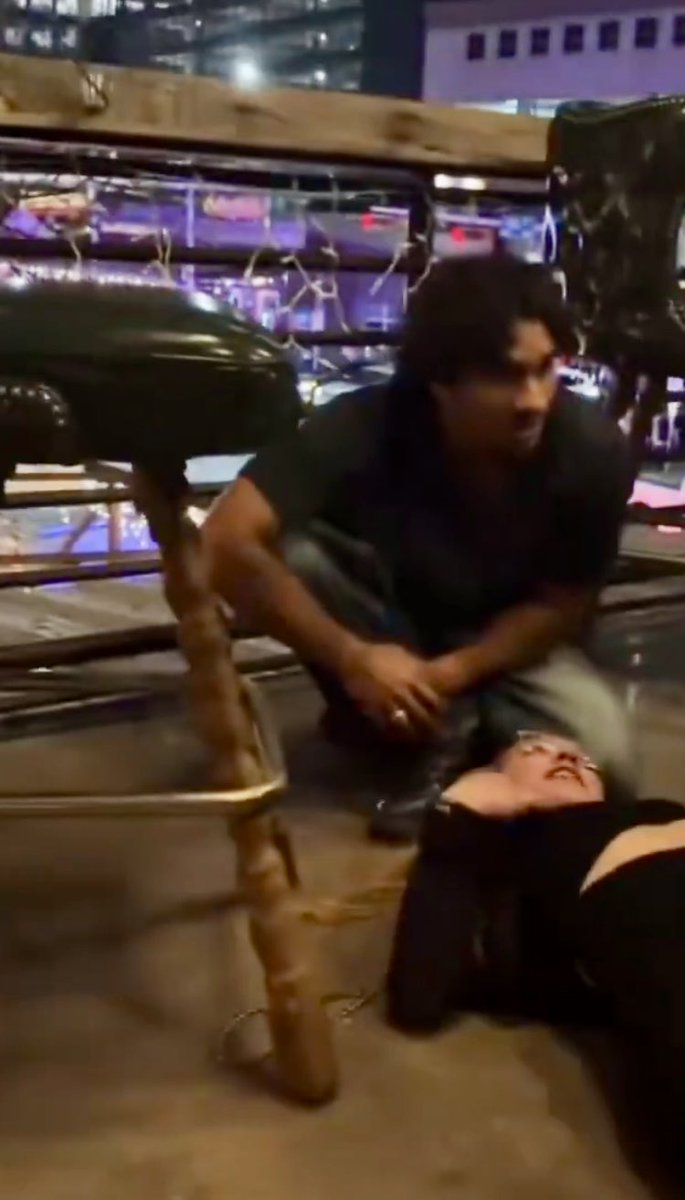 JT17568163's tweet photo. @ImMeme0 Hmmm… Something about this doesn’t look right to me. Pretty weird that a victim is laughing after being shot. https://t.co/vMe49FU5wU