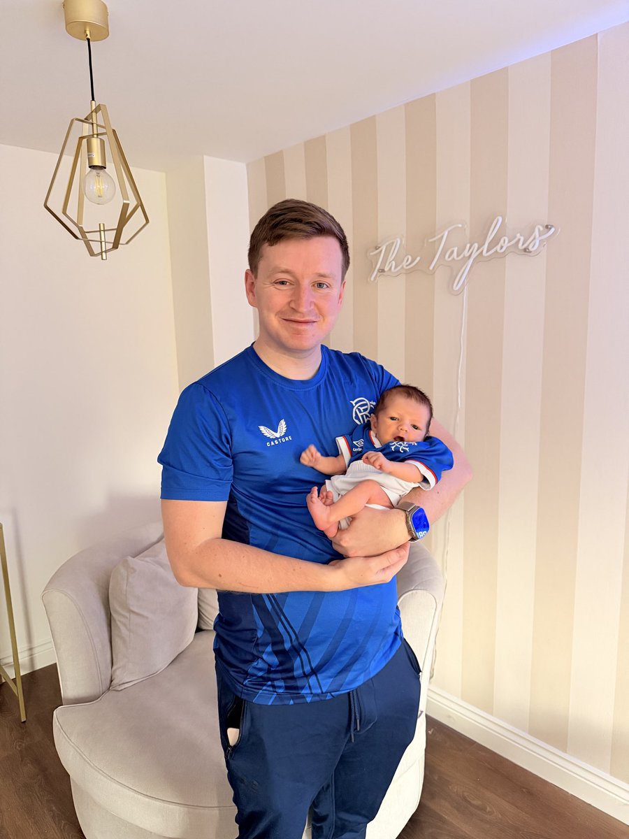 Lesley 🐻💙 tweet media