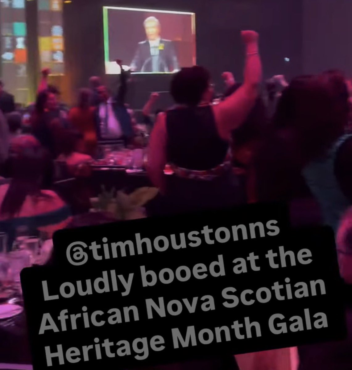 Andy Bowers tweet media