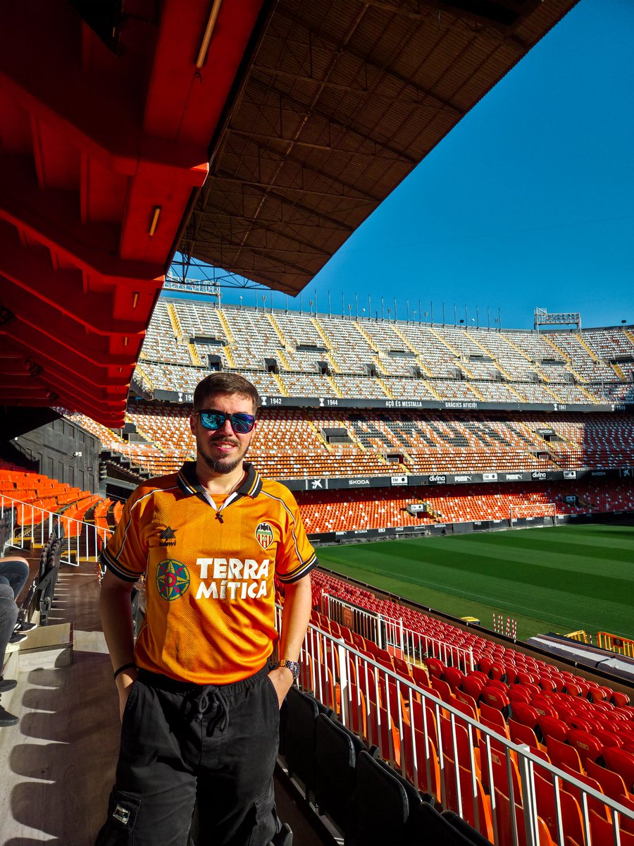 adaygcd's tweet photo. El mejor estadio de España. https://t.co/5xEJ3XapQ4