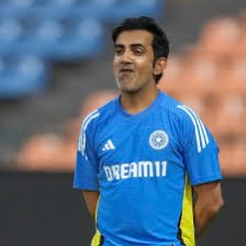 A wicketkeeper batter won the game scoring 97 and finishing the game with Six