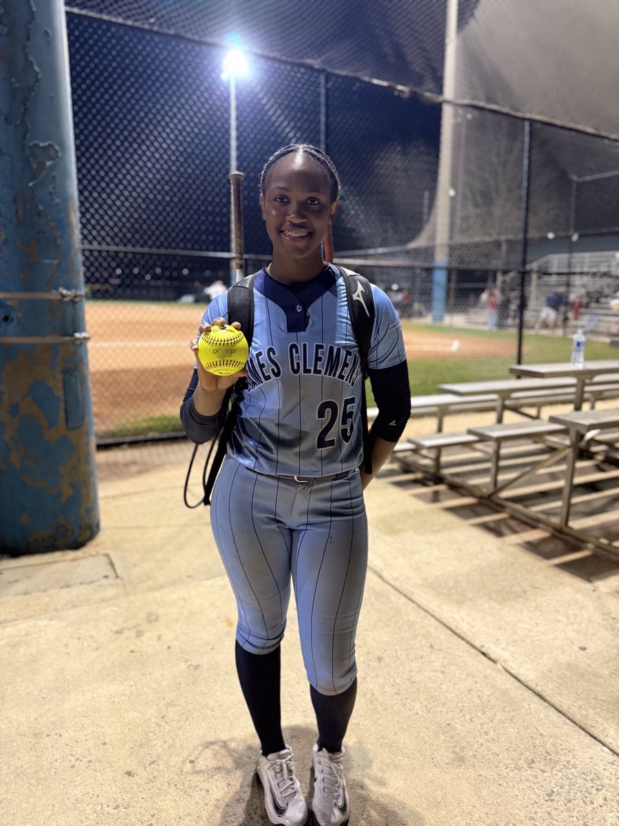 Makaila Lee (2029) tweet media