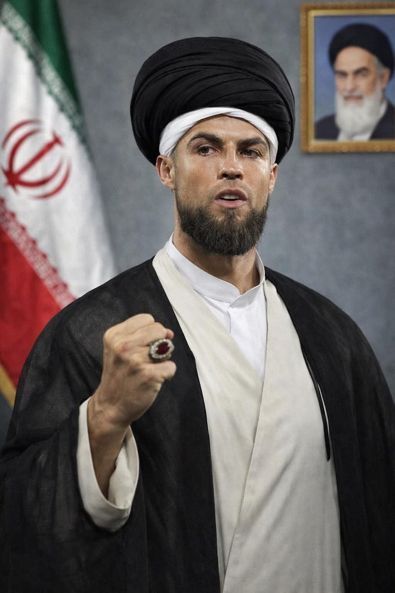 Las cosas por irán andas muy raras.
Resulta que ya hay  nuevo lider supremo al mando