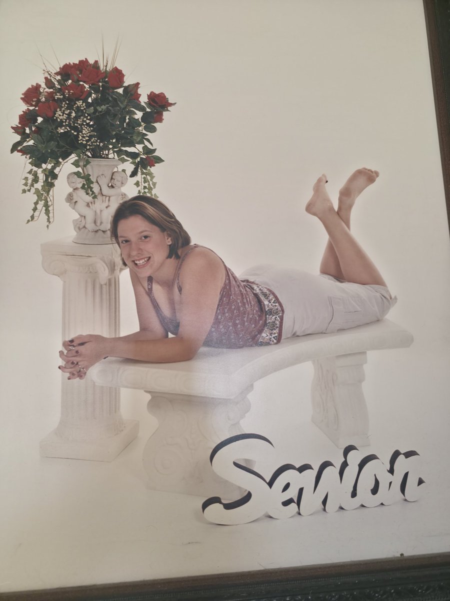 Robert Starkz-Bellamy (Mouse) tweet media