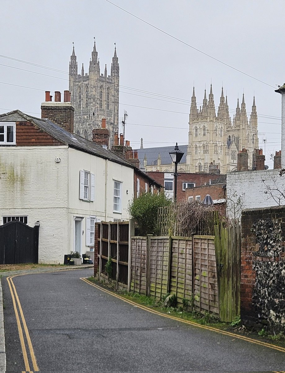 Vicky Newham / Izzie Harper. tweet media