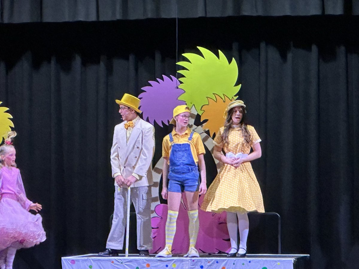 Lexington Trails Middle School tweet media