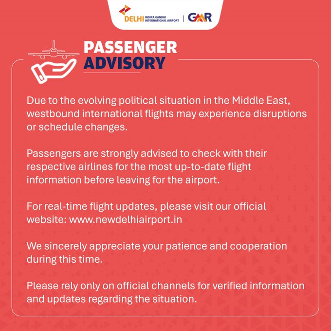 DDNewsHindi's tweet image. #Advisory | मध्य पूर्व की बदलती राजनीतिक स्थिति के कारण पश्चिम दिशा की अंतरराष्ट्रीय उड़ानों पर असर पड़ सकता है। 

यात्रियों को सलाह दी जाती है कि एयरपोर्ट जाने से पहले अपनी संबंधित एयरलाइंस से उड़ान की स्थिति और समय में किसी भी बदलाव की जानकारी अवश्य प्राप्त करें।

यात्रियों की