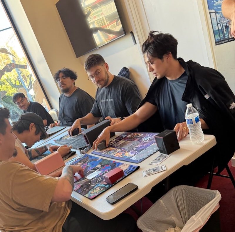 Don’t tell me he wasn’t in this picture because of this 💀