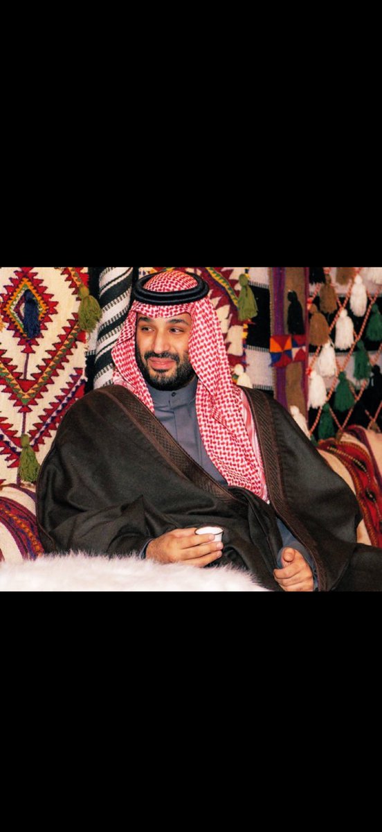 muteb_1191's tweet photo. ضرب الرصاص الحيّ جلّاي الندم
لا قامت الفتنة تنقّض غيّها

فينا الملوك ازرت ماهو عاد الخدم
ف ثيابنا لا زال نقع دميّها

خصوم أبو سلمان تفنى من عدم
و سكوته امضى من كلام فميّها

لا وقّف الدنيا على ساق و قدم
يجلّس الحكمة على كرسيّها https://t.co/hMjpHIiWsV