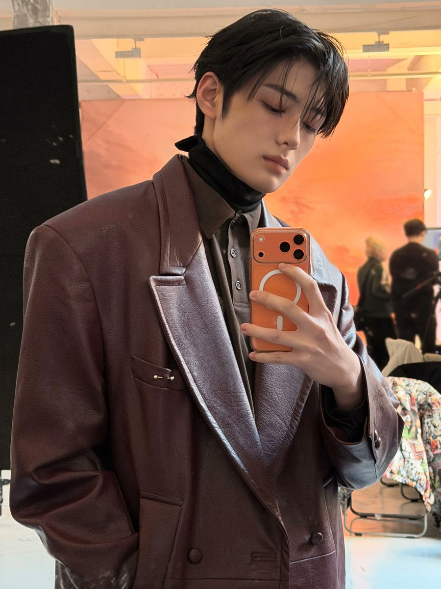 CHUNG SANGHYEON France tweet media