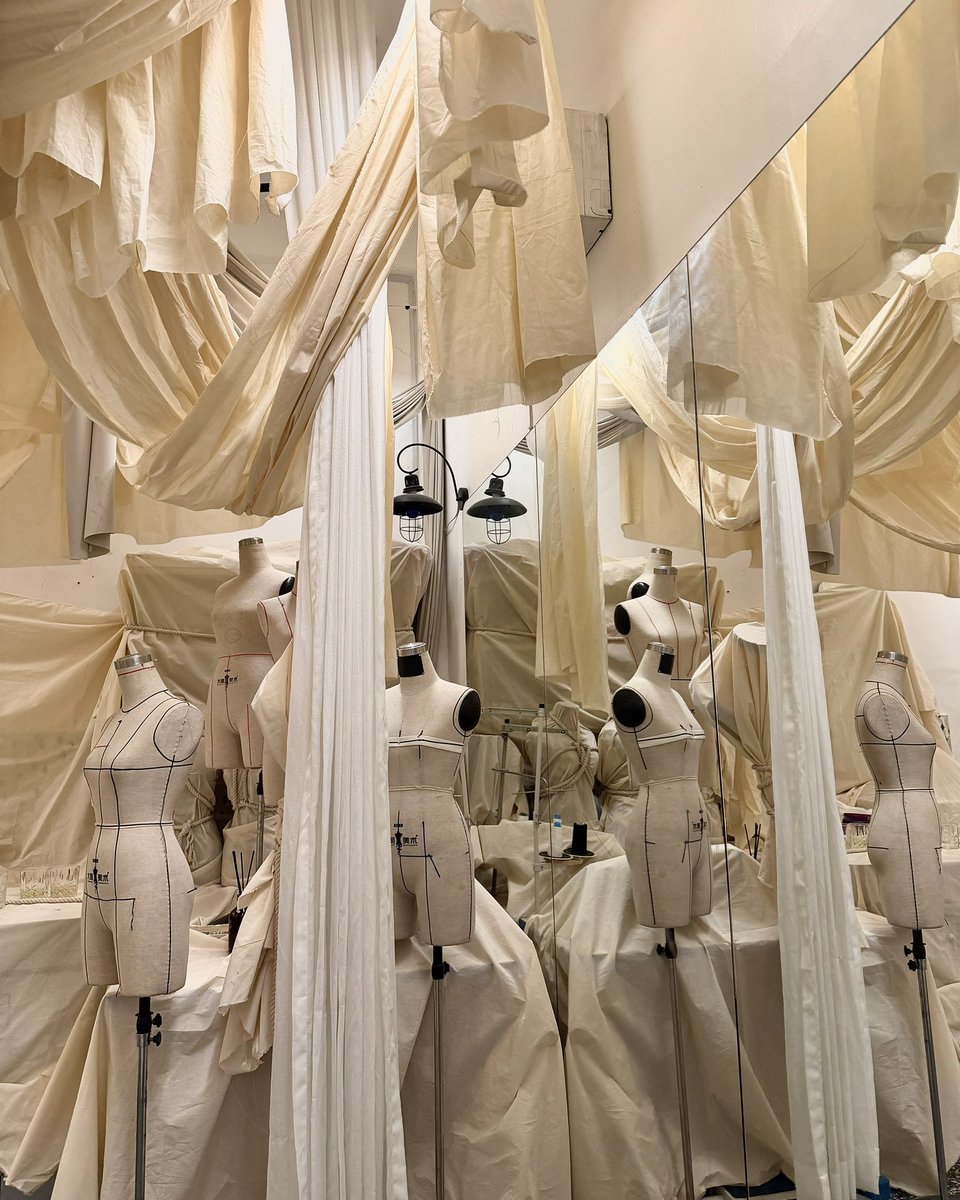 春 (@0oolove) on Twitter photo 