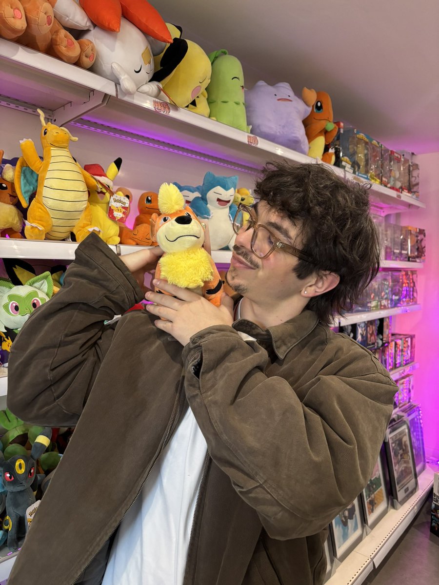 encore et toujours pokémon  #LGBTQIAManifestingGoodMonth