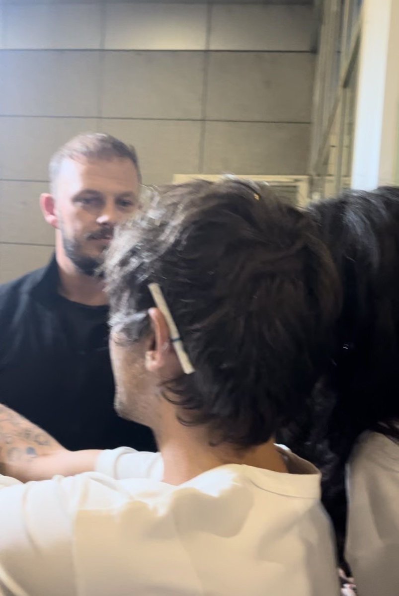 tina ໑̣⛓️💥 tweet media