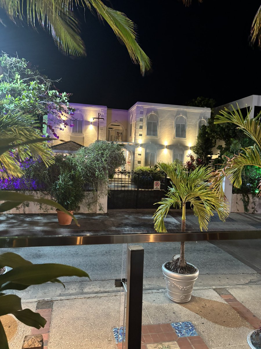 Eclectikmix tweet media