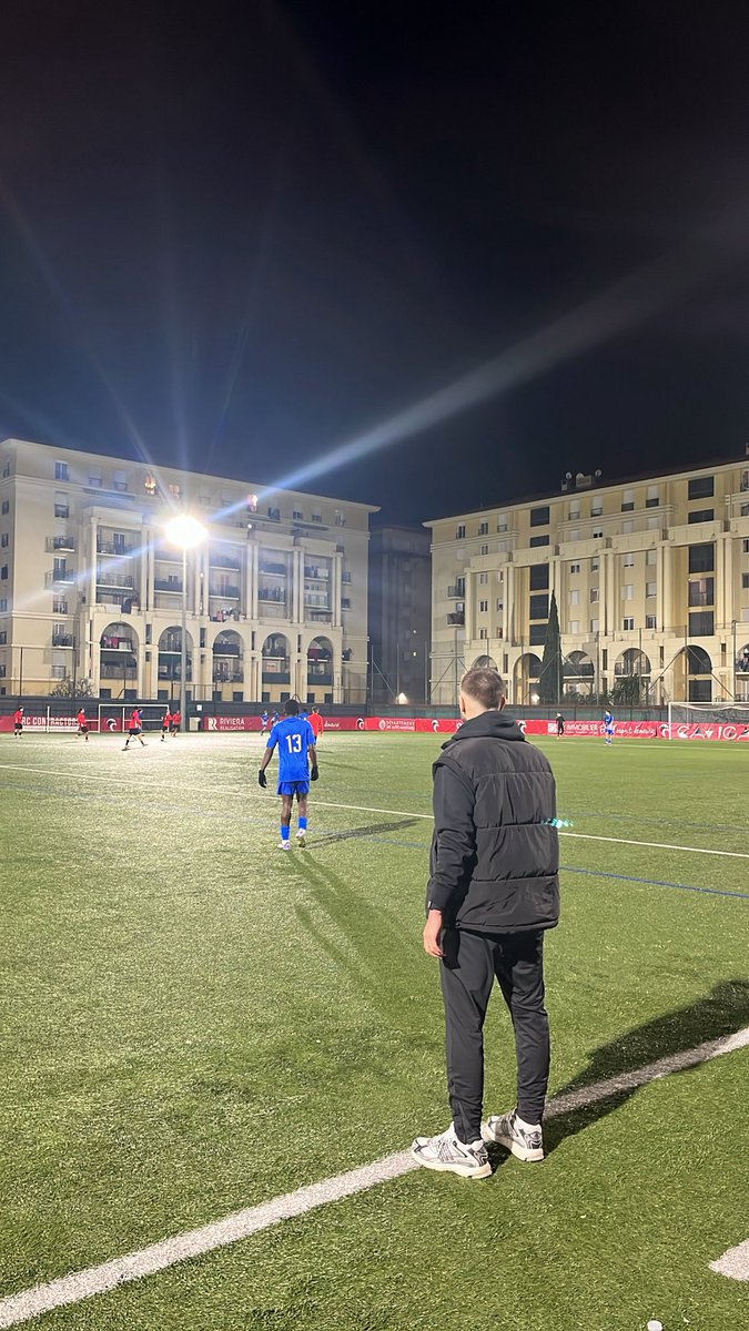 alexislbdn's tweet photo. Merci le football pour ce genre de week-end avec la chance de jouer Cavigal 17 NAT et Monaco 18 R1 + de voir Monaco Angers au Louis-II #RSR 🧠 https://t.co/QiSAI4m2mC