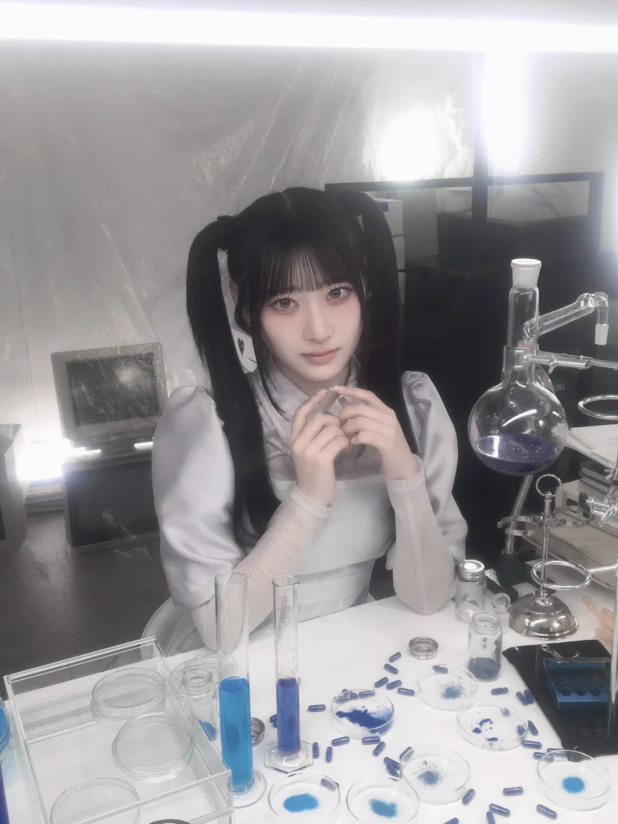 イコラブ 劇薬中毒 生写真 歌唱衣装 齋藤樹愛羅 ヨリ 直筆 HCVBBJdaAAAe9Xu?format=webp&