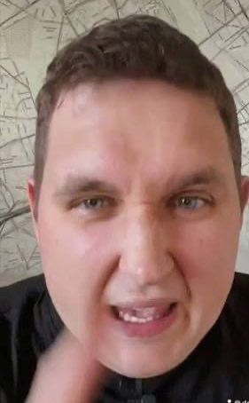 Szalony Reporter tweet media