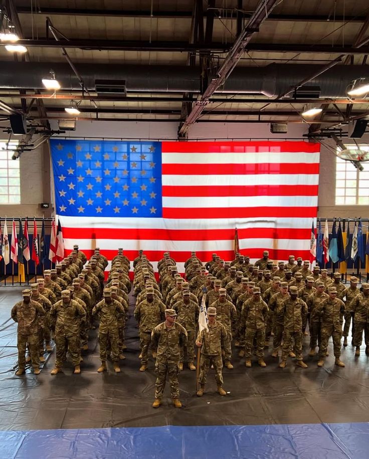 🚨Important
 Ask you a very simple question NOW.

Do you stand with the American Army?

YES 
NO