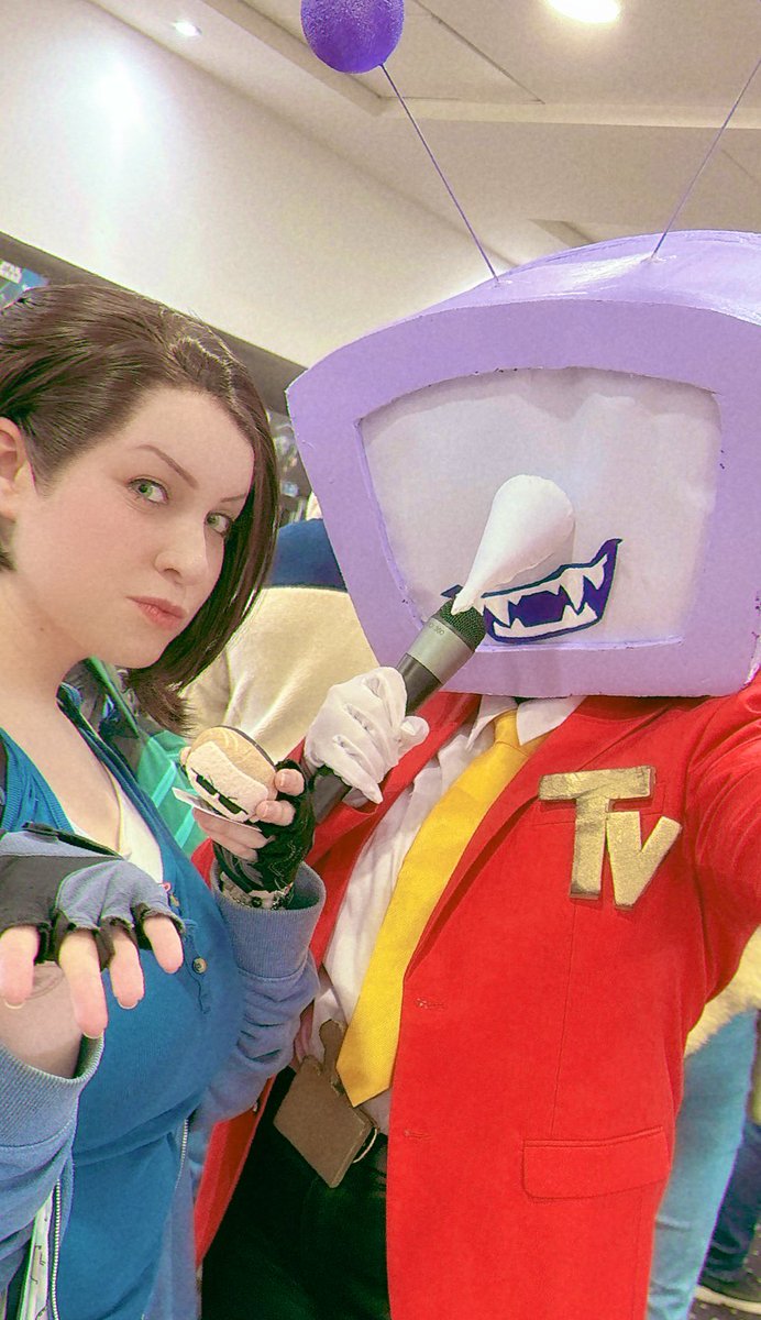 carloslover3000's tweet photo. I’m actually Jill Valentine from Deltarune today #ItsTVTime https://t.co/0LmI4zkiSx