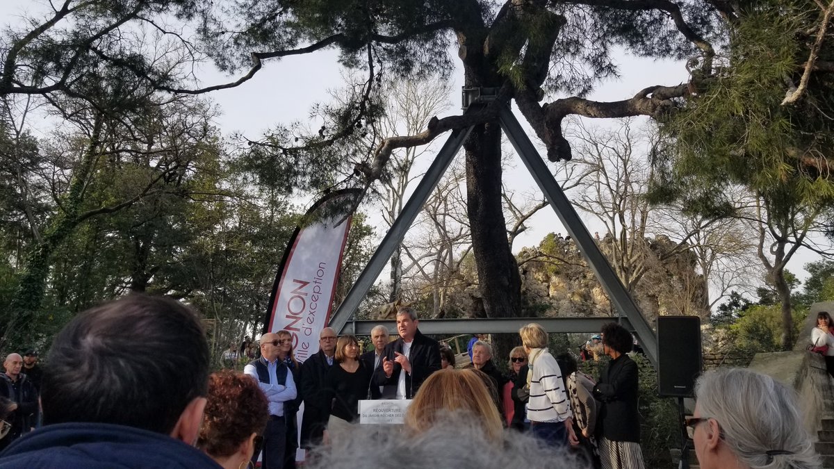 Imagine_Tours's tweet photo. Réouverture du jardin du Rocher des Doms (Phase 1)

https://t.co/b4ivsLv9qY https://t.co/tsuagHBMbT