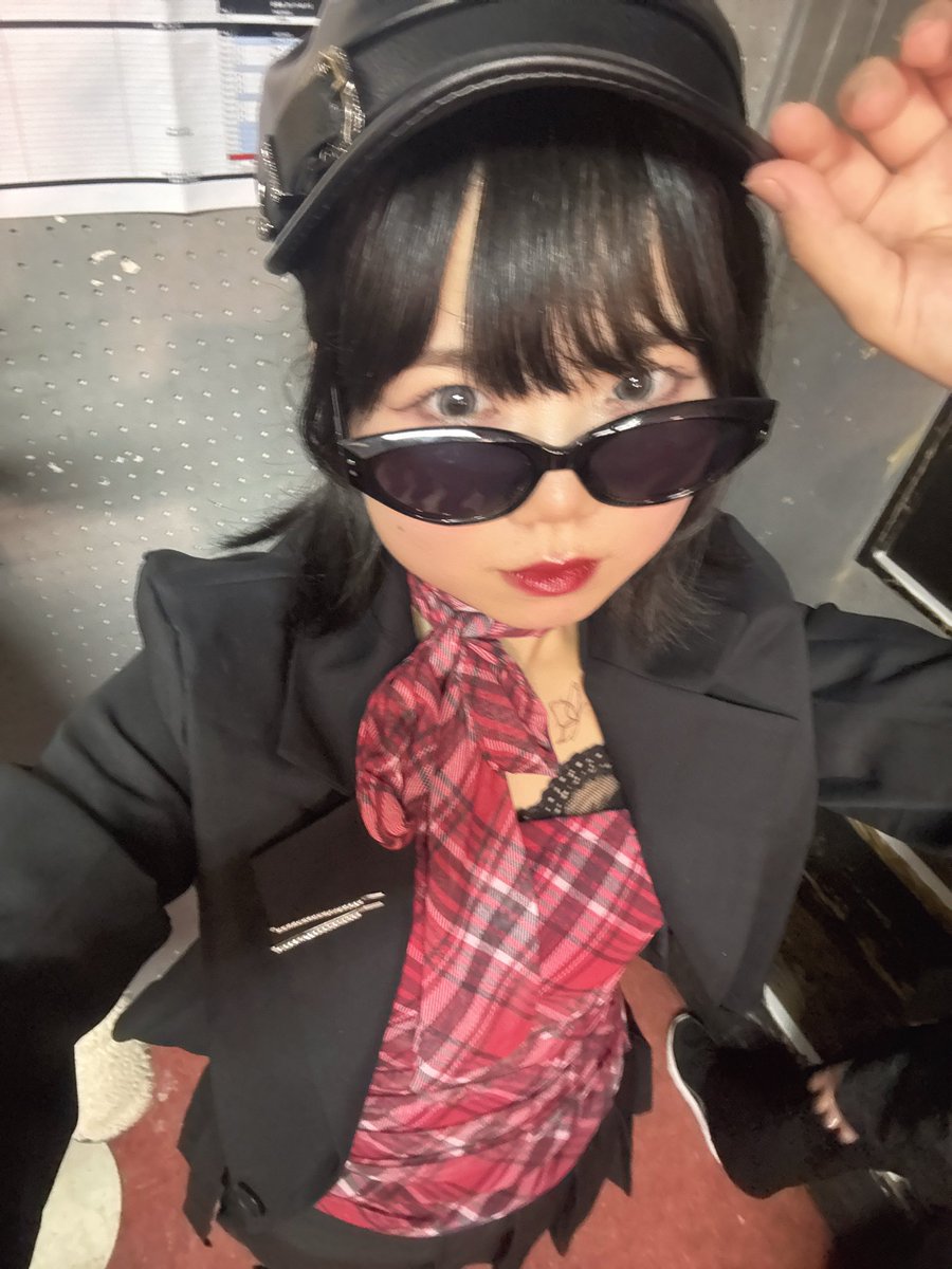 flum_manaka's tweet photo. UNIEVENTS 2026 KYUSHU Spring Festival ありがとうございました！

ZOC-QとRU×MAで出演しました💗
急遽ZOC-Qは出たんですけど久しぶりにZOC踊れて楽しかった❣️
RU×MAのマジ卍かっこいいダンスどうだったー？よければ感想ください🥰
本当に今日はありがとうー！！

#九州ユニドル https://t.co/LuILj4DlfC