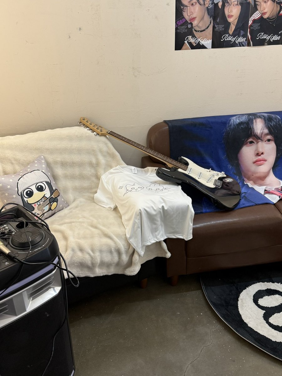 체링 tweet media
