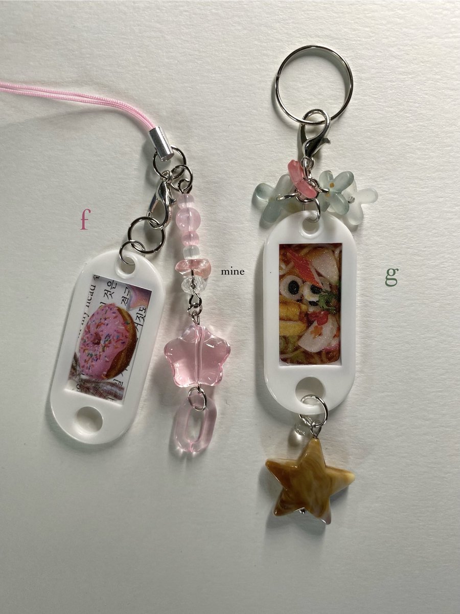 imeyue's tweet image. ˋℎ𝑎𝑛𝑑𝑚𝑎𝑑𝑒 :𝘭𝘦𝘦𝘮𝘪𝘯𝘦 ‧꒰ა ★ ໒꒱

 🍩 𝐤𝐞𝐲𝐜𝐡𝐚𝐢𝐧 | 𝐩𝐡𝐨𝐧𝐞 𝐜𝐡𝐚𝐫𝐦 ~ {f} 
Price:  30฿ ᯓ

 🍜 𝐤𝐞𝐲𝐜𝐡𝐚𝐢𝐧 | 𝐩𝐡𝐨𝐧𝐞 𝐜𝐡𝐚𝐫𝐦 ~ {g}
Price:  25฿ ᯓ ⠀⠀ ⠀⠀ ⠀ ⠀⠀

⭐️ค่าส่ง 40.- 

#keychains #พวงกุญแจ #handmade #พร้อมส่ง #fyp