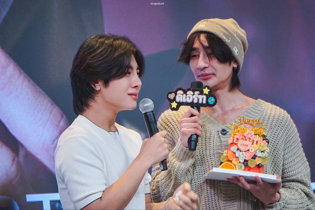 starlightsmix's tweet photo. ก็เพราะหัวใจเราผูกกัน 🤎❤️ 

#EarthTheaterOfLove
#ExploreOurTheEarth2026 
#เอิร์ทมิกซ์ #EarthMix 
#Earthpirapat #mixxiw https://t.co/FdT3VCwnyl
