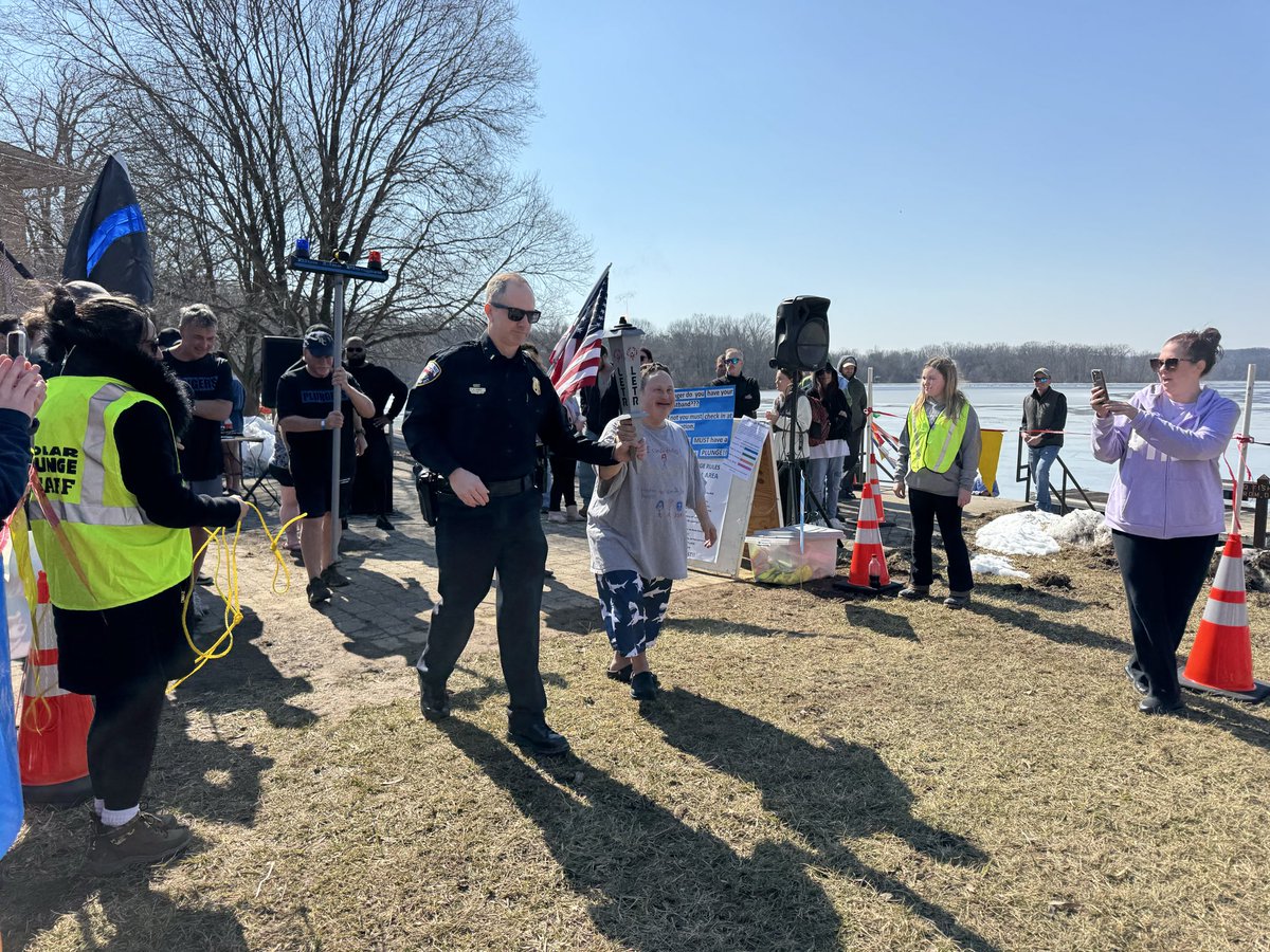 Sheryl M. Delozier tweet media