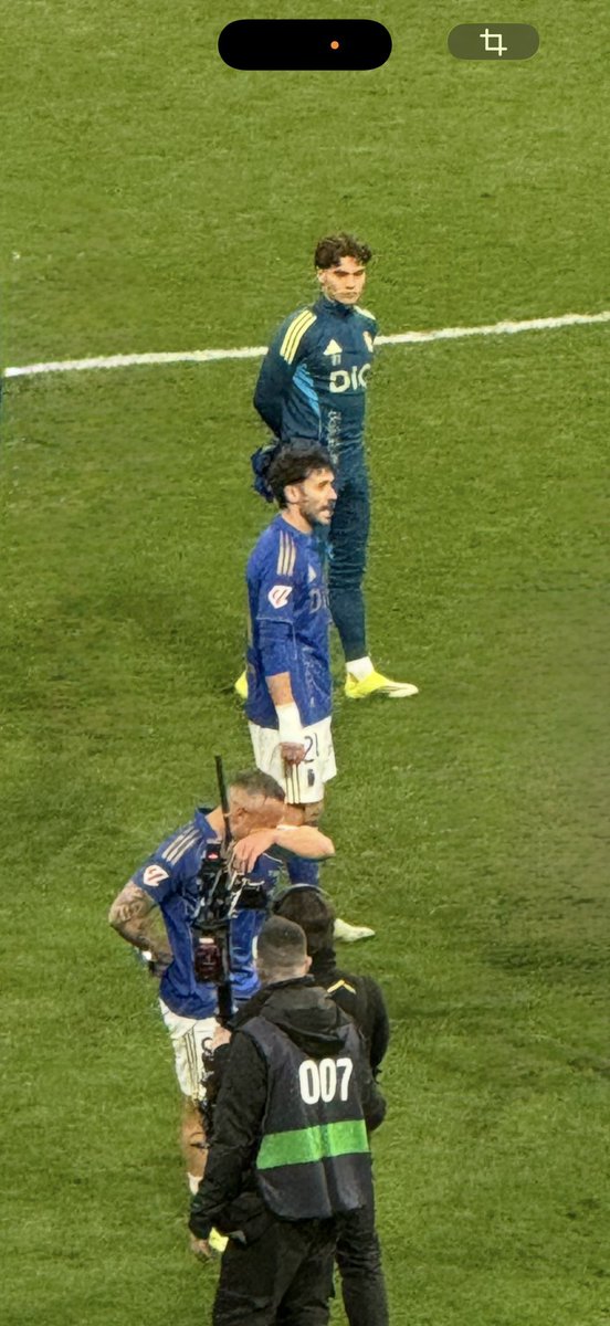 TruenoAzul7's tweet photo. Menuda instantánea ni en el mejor de los casos puedo sacar una foto mejor de la temporada https://t.co/QGNjVF4K1i
