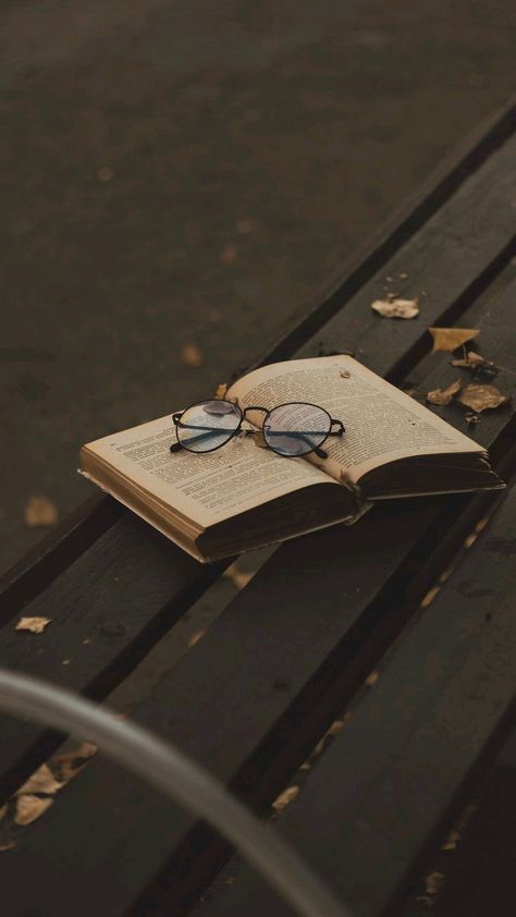 نبضات الكتب / Books beats tweet media