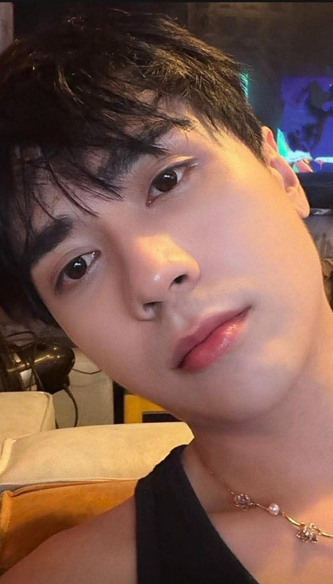 องครักษ์พิทักษ์หุ่ง tweet media