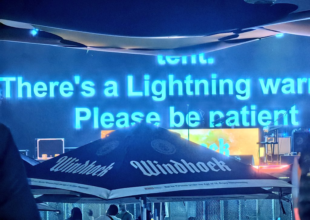 MaZuluOmuhlez's tweet photo. The plates were full, the vibes were louder, the performances were lit. Then the rain cameโฆ and we still didnโt leave. Thatโs a Windhoek Beer South Africa kind of night. We deserve a winter edition ๐
@WindhoekBeer_SA #RealBeerRealFood #100Real #TheRealFoodMarket #RealPeople https://t.co/6Cn3AzPdTW
