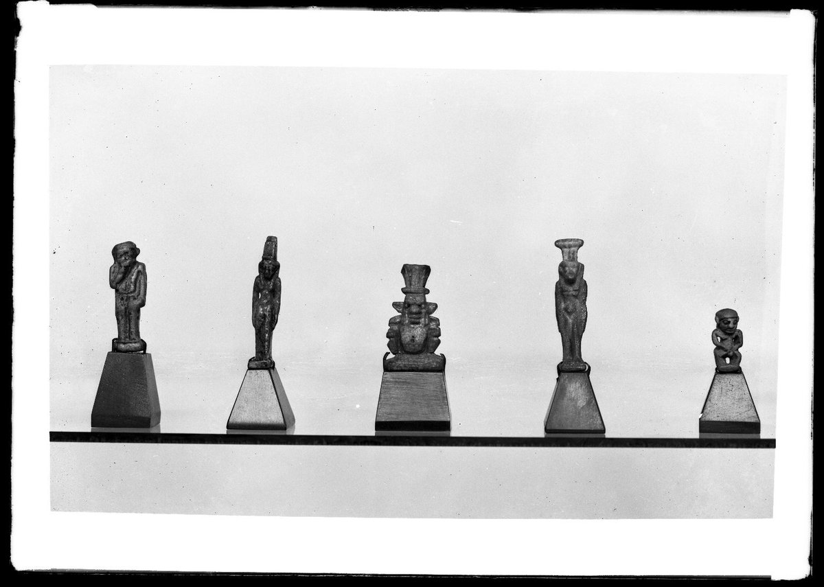 bm_ancient's tweet photo. Small Figure of Nephthys https://t.co/YS8hfvgFf3 https://t.co/nFAlzmBbFo