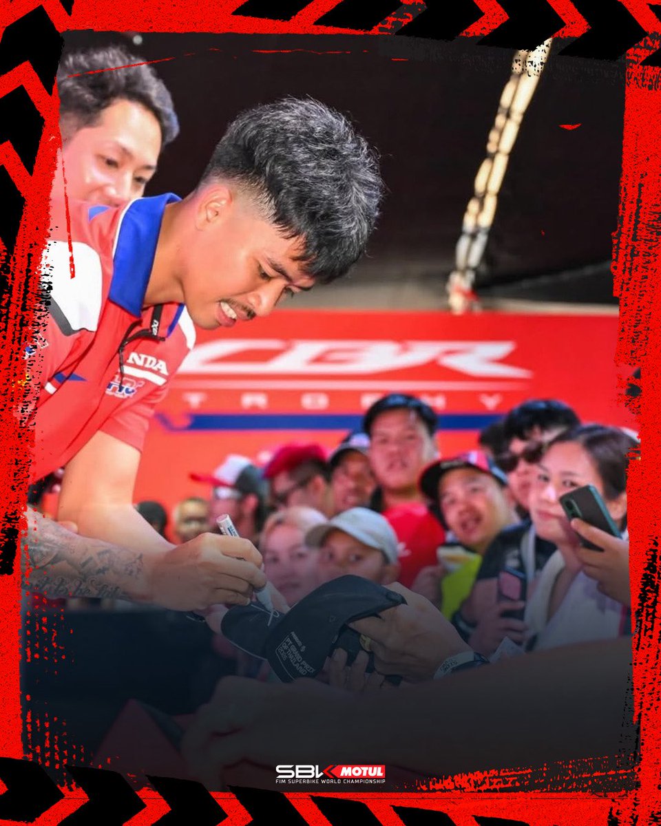 WorldSBK's tweet photo. Home GP wasn’t missed by @somkiat35 🇹🇭

#ThaiGP 🇹🇭 #MotoGP #WorldSBK https://t.co/ti7hWCUJ8q
