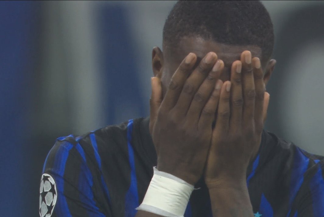 Blue and black aren’t even in the cl