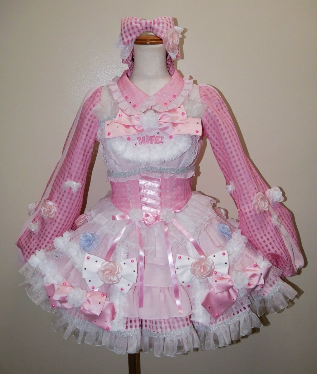 成田 あやの tweet media