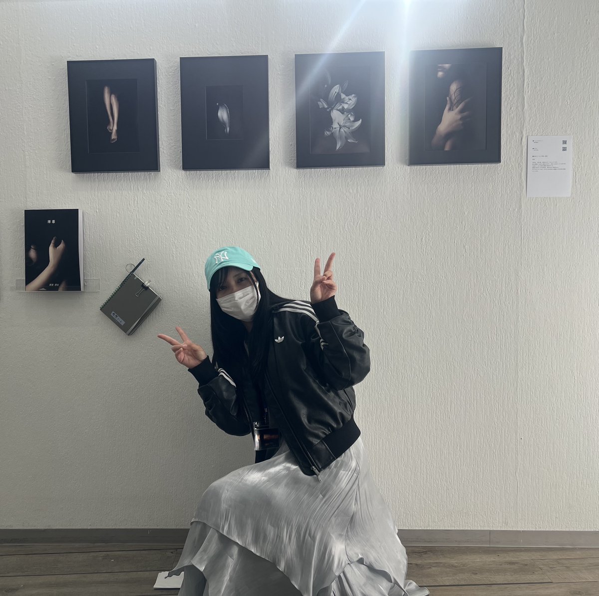 本日在廊させていただきました！！

素晴らしい展示、ブック、写真
お手伝いさせていただけて本当に嬉しかったです。

ありがとうございました！！