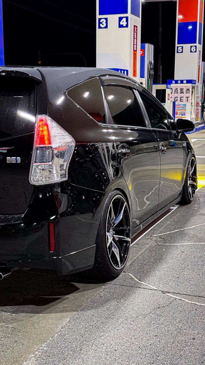 S213_E53_Estate's tweet photo. プリウスαにGRスープラ純正9J10Jはノースペーサーでいい感じにハマってキモいのでオススメです

PCDは114.3に打ち変えてもらってください🙂‍↕️ https://t.co/zcOmToRLws