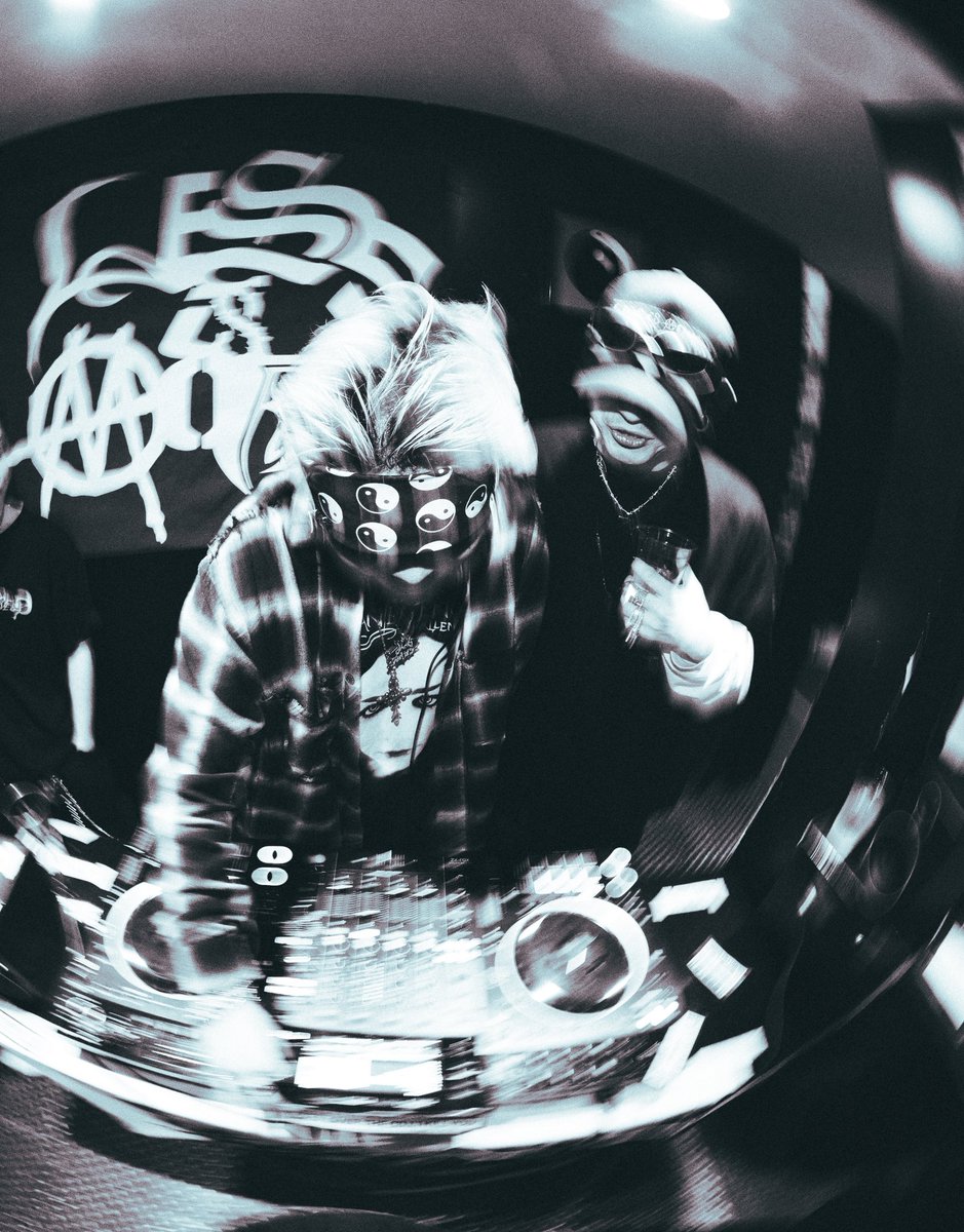 SIVA0516 MUZE tweet media