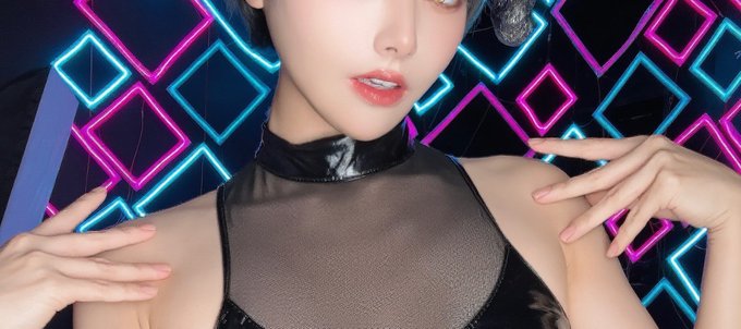 Twitterのコスプレ画像16