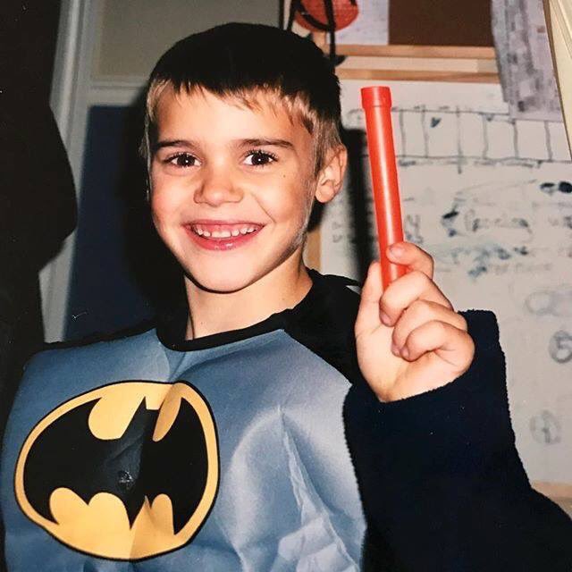 ayarly_jus___'s tweet photo. Happy birthday @justinbieber 💜 https://t.co/oJQG9Ya2Iz