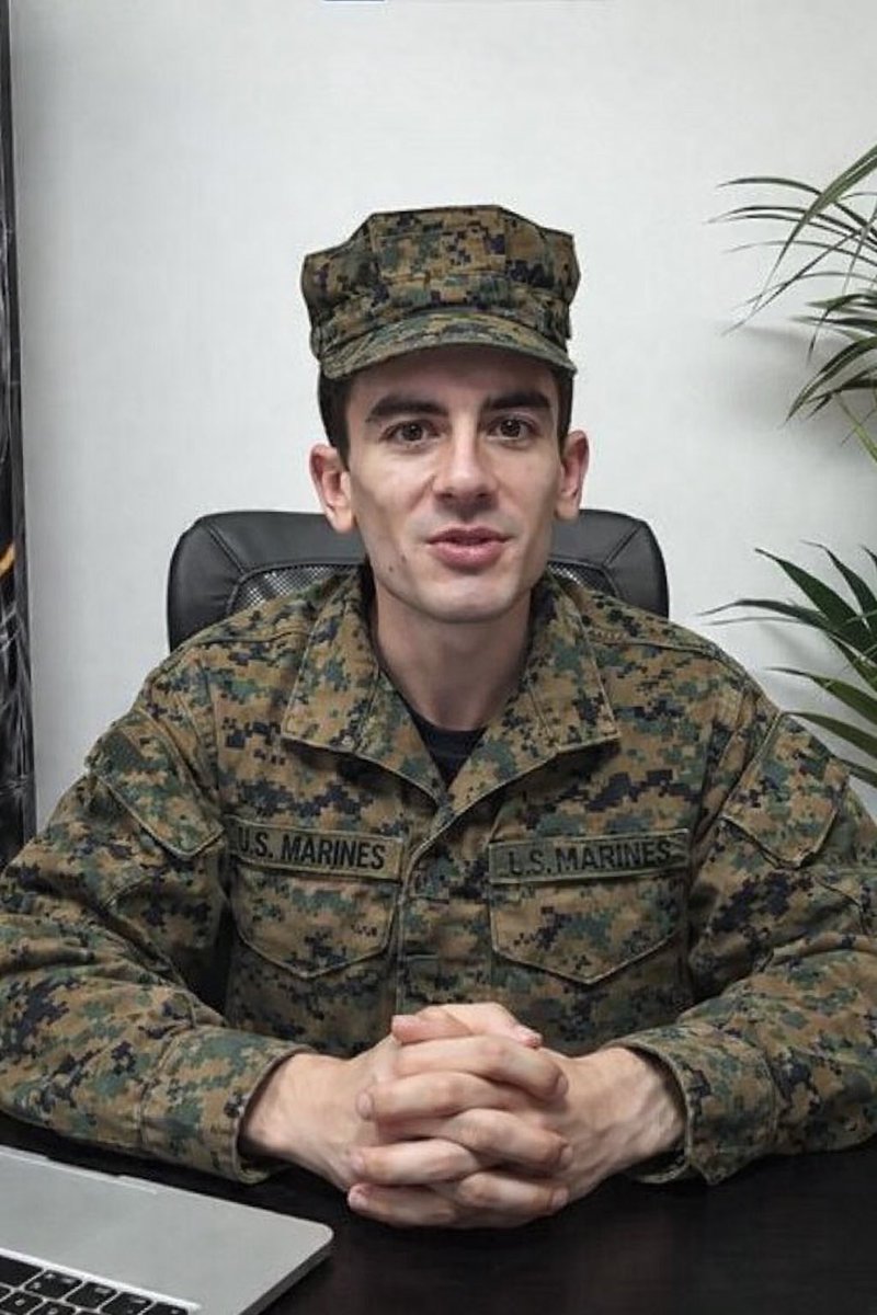 #ULTIMAHORA 🇺🇸🇮🇷🚨 El Gabinete del Ministerio de la Guerra de los Estados Unidos ha confirmado la baja de los Marines John Simpson y Jordan Dickinson en las operaciones que están llevando acabo en Irán.

Ambos recibirán un funeral de Estado en Washington.