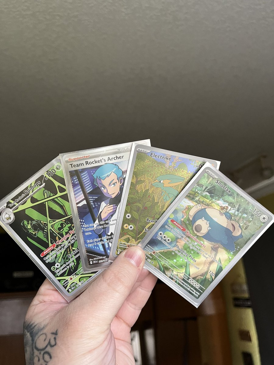 *** Pokemon Giveaway ***

To celebrate the 30th Anniversary of Pokemon I’m doing a little giveaway, 4 full art cars pictured below. All you gotta do it like, retweet and follow.

#Giveaway #Pokemon #PokemonGiveaway #Pokemon30thAnniversary