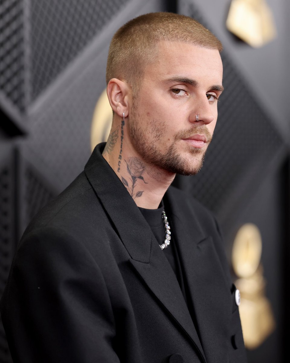 PfollowJBHelp's tweet photo. Hoje, 1 de março, Justin Bieber completa 32 anos. ❤️ https://t.co/AOgt7TLUK8