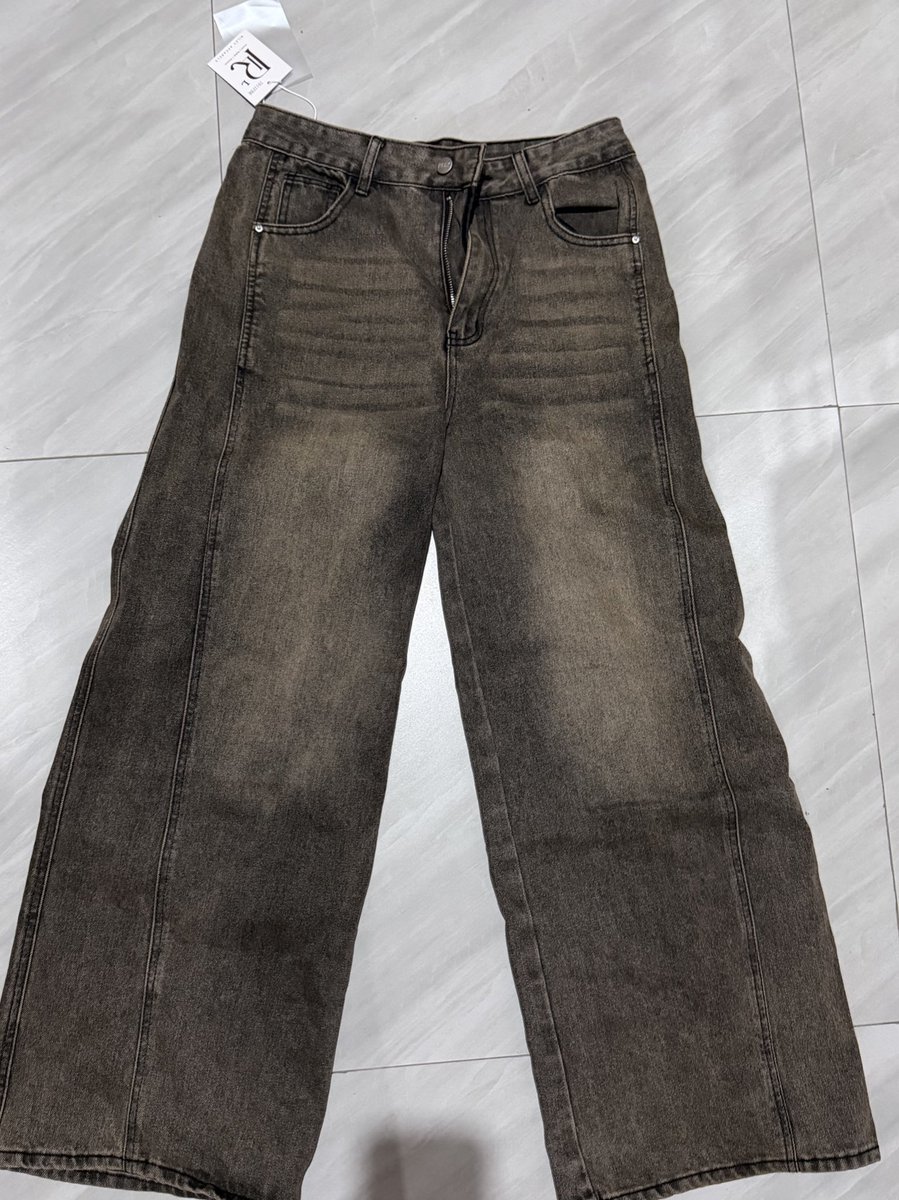 🧘🏻♀️⛸️ tweet media