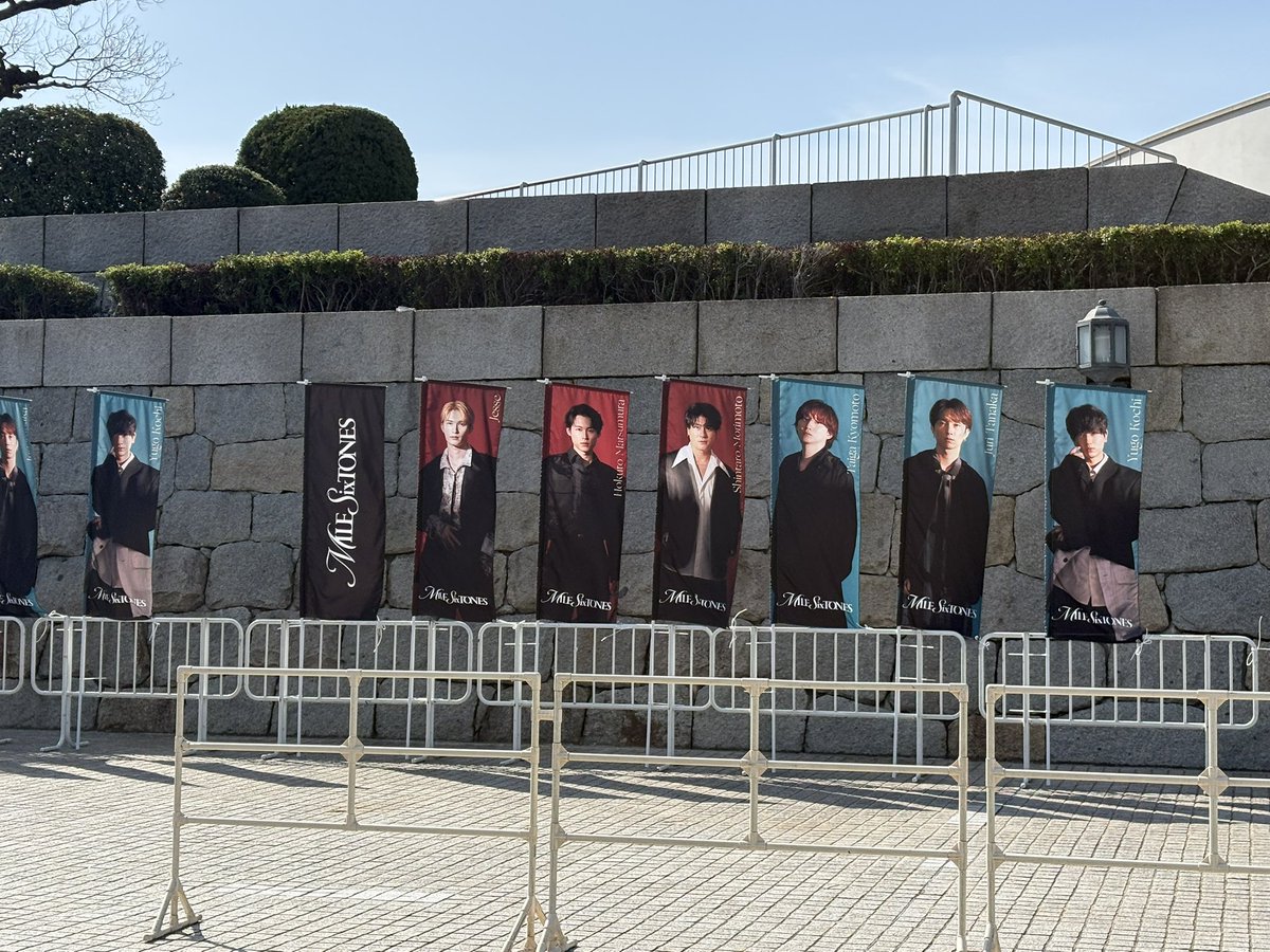bakarea_only's tweet photo. 歩きながら写メした、誰も居ない北口前の奇跡的一枚 https://t.co/YQ8rgkpIZA