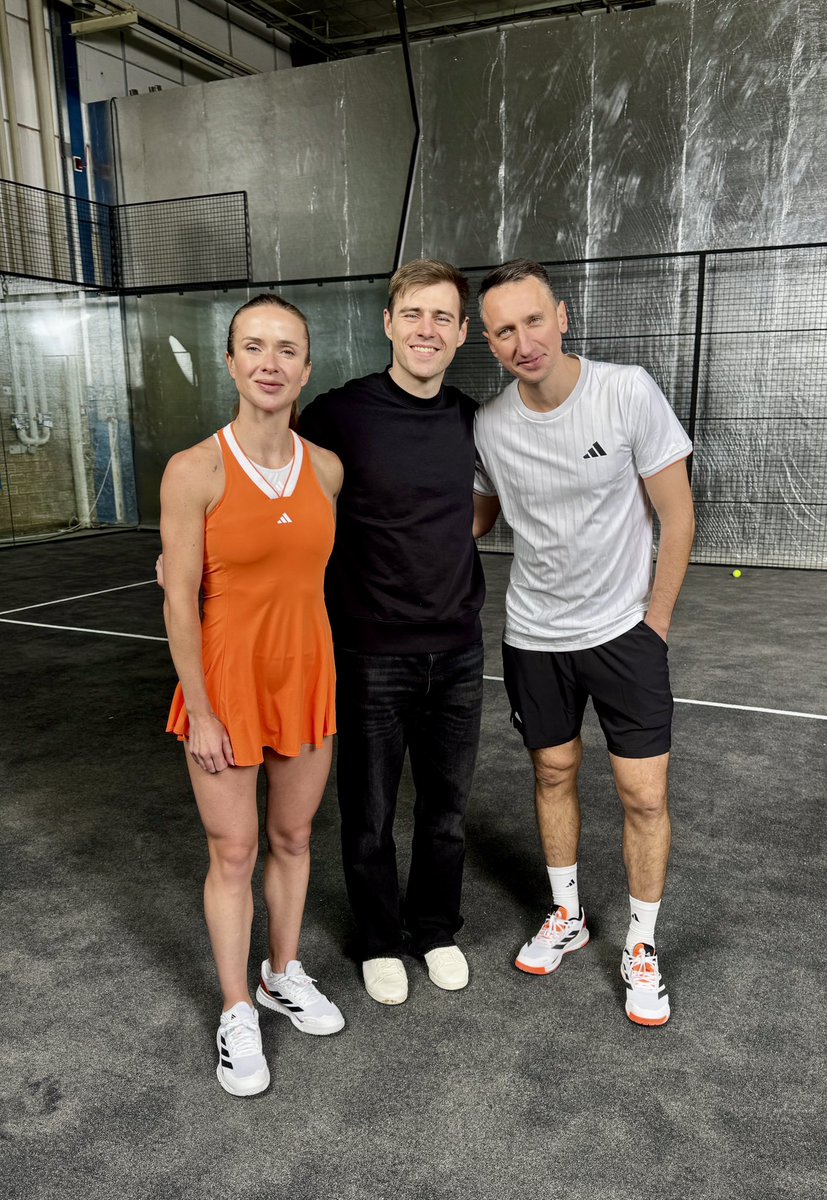 Найкращі.

Завжди неймовірно надихаюсь цими людьми 🫂

Дуже радий зустрічі!
<a href="/ElinaSvitolina/">Elina Monfils</a> <a href="/Stako_tennis/">Sergiy Stakhovsky</a>