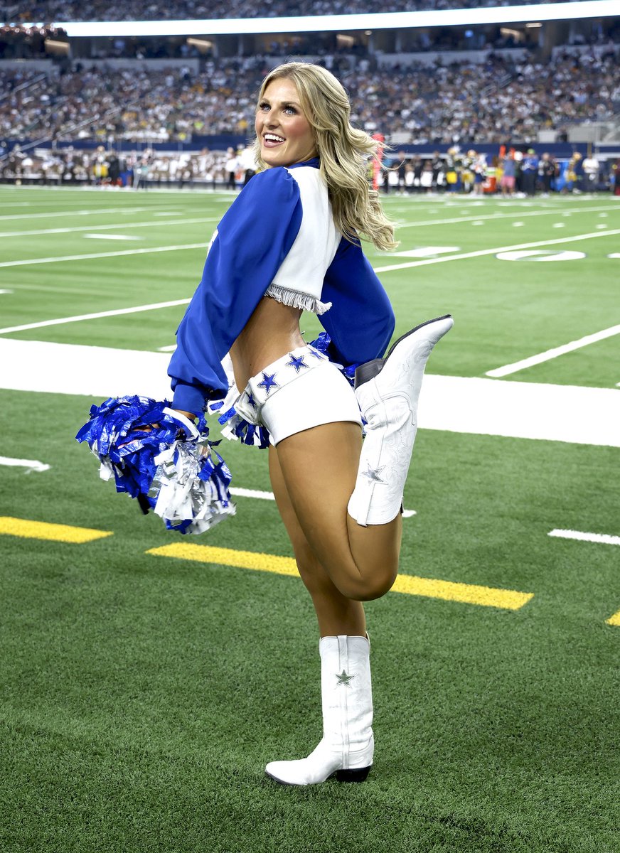 Dallas Cowboys Cheerleaders tweet media